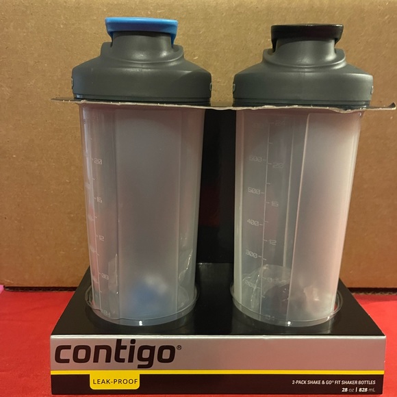 Contigo Shake & Go Fit Shaker Bottle, 28 oz. - Picture 4 of 4